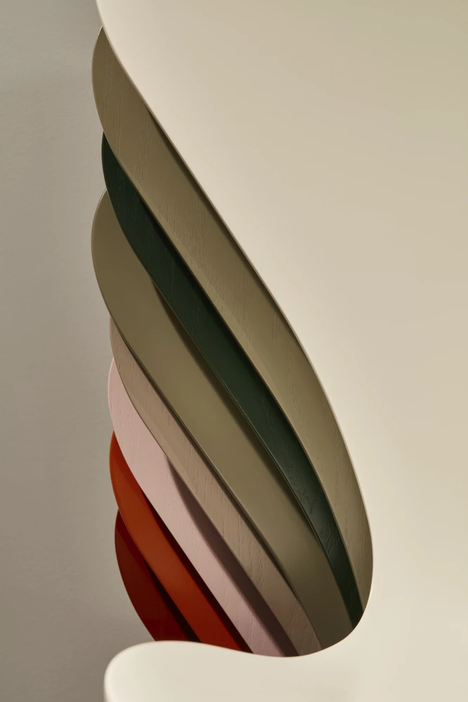 Fritz Hansen Series 7 Chair 5 Fritz Hansen Series 7 Chair - Image 3