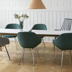 Hay CPH30 Extendable Dining Table -vitra shop AAC 127 Atlas 951 alu base AAC 127 Dot 1682 02 Bianco Nero black base CPH 30 Extendable off white lino