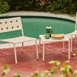 Hay Balcony Outdoor Low Table -vitra shop Balcony Lounge Chair chalk white Balcony Low Table L50xW515xH39 chalk white
