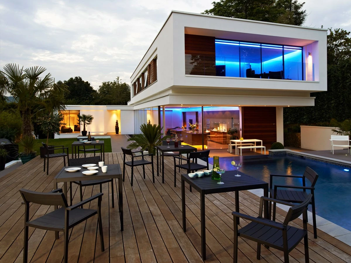 Case Eos Square Table 6 Case Eos Square Table - Image 4