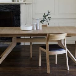 Case Cross Extending Table -vitra shop Case Furniture Cross Extending Dining Table Oak lifestyle 2