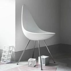 Fritz Hansen Drop Chair Plastic Shell -vitra shop Fritz Hansen Drop Chair Lifestyle1