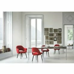 Knoll Conference Armchair Chrome Legs -vitra shop Knoll Conference chair lifestyle2 1