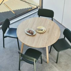 Hay Triangle Leg Dining Table 11 Hay Triangle Leg Dining Table -vitra shop Triangle Leg Table wb lacquer oak Soft Ice Oval Dish green Soft Edge 12 hunter wb lacquer oak 01