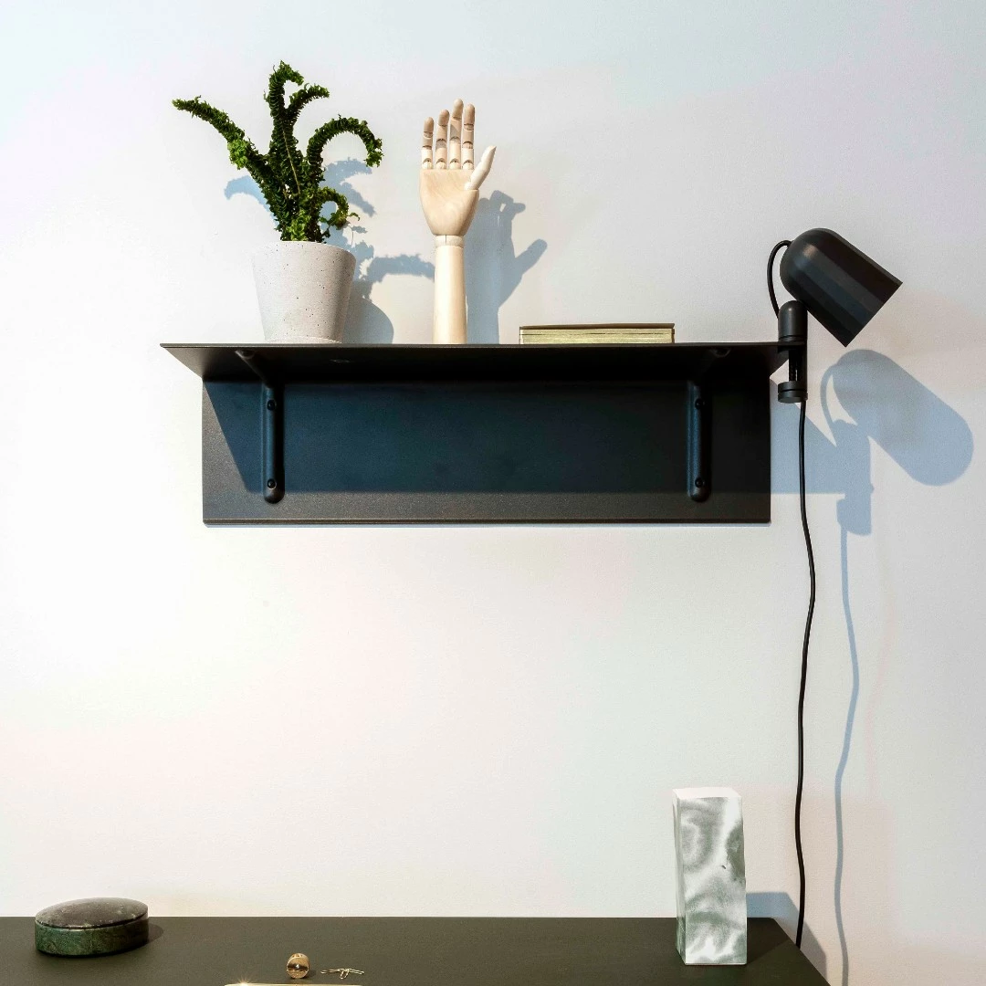 Hay Brackets Included Shelf 6 Hay Brackets Included Shelf - Image 4