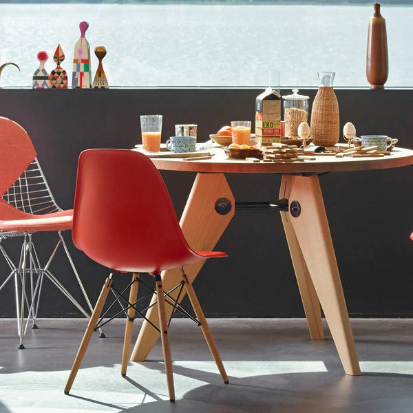 Vitra Gueridon Dining Table Natural Oak 4 Vitra Gueridon Dining Table Natural Oak - Image 2