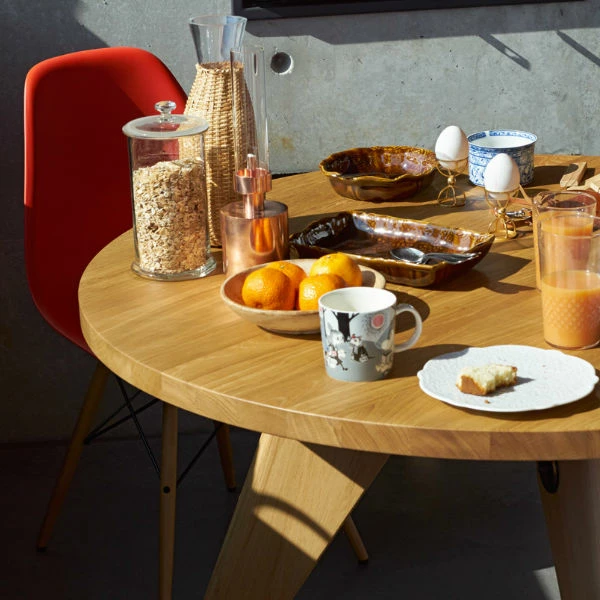 Vitra Gueridon Dining Table Natural Oak 6 Vitra Gueridon Dining Table Natural Oak - Image 4
