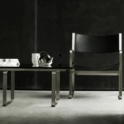 Carl Hansen CH106 Coffee Table -vitra shop carl hansen ch106 coffee table insitu