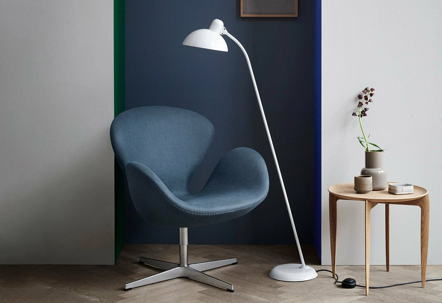 Fritz Hansen Swan Lounge Chair 6 Fritz Hansen Swan Lounge Chair - Image 4