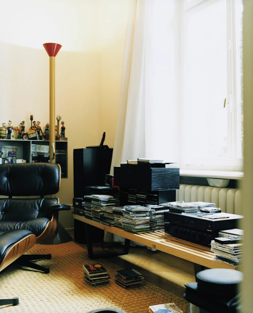 Vitra Nelson Bench Short 4 Vitra Nelson Bench Short - Image 2